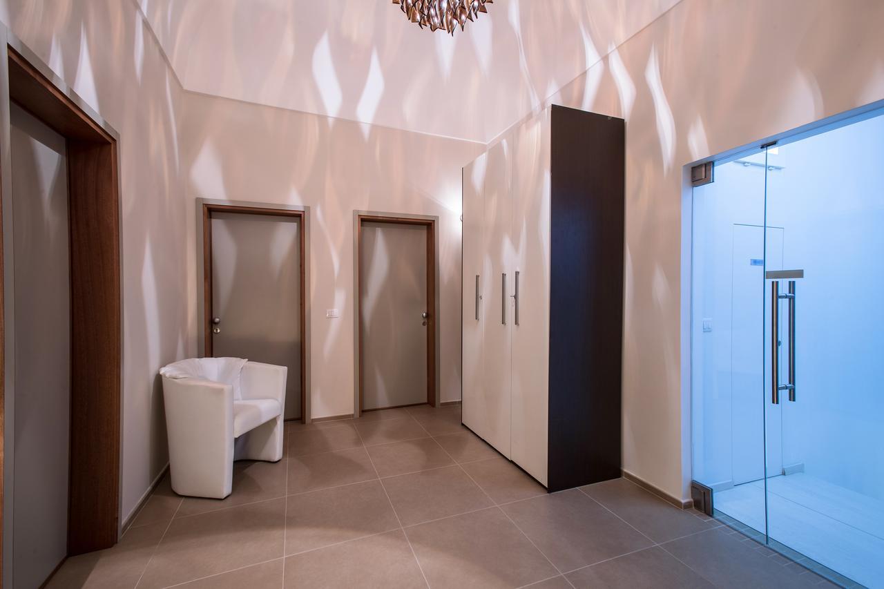 مبيت وإفطار غالّيبولي Palazzo Perla المظهر الخارجي الصورة
