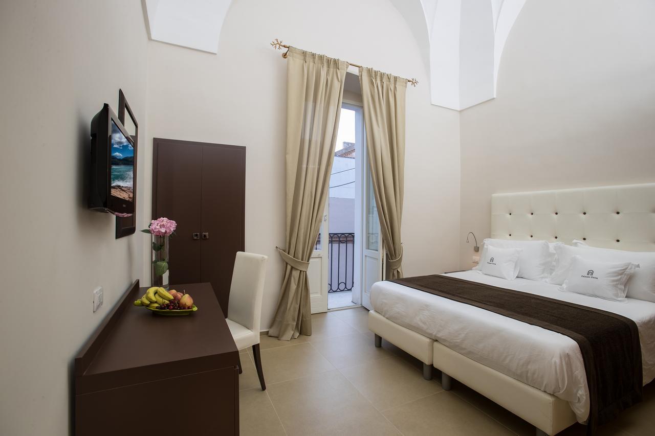 مبيت وإفطار غالّيبولي Palazzo Perla المظهر الخارجي الصورة